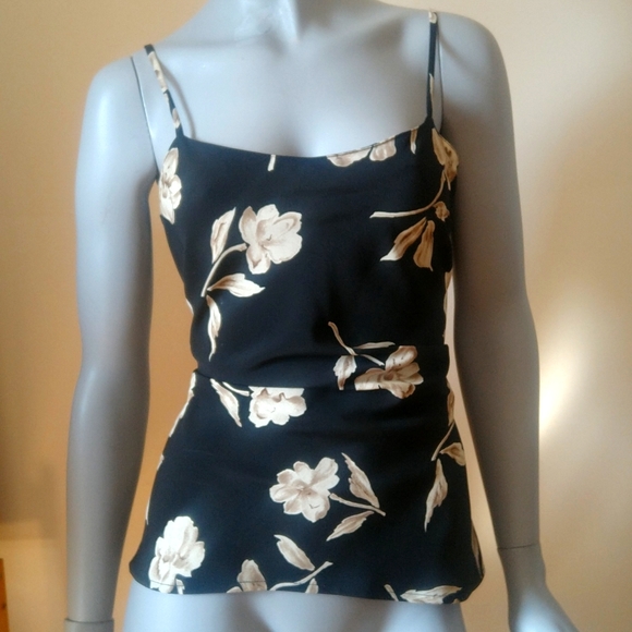 🌟 3/$30. Spaghetti Strap Top - Picture 1 of 3